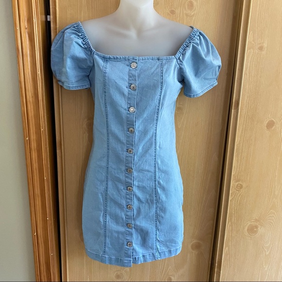 Forever 21 • Denim Chambray Sheath Milkmaid Sleeve Dress - Picture 2 of 11